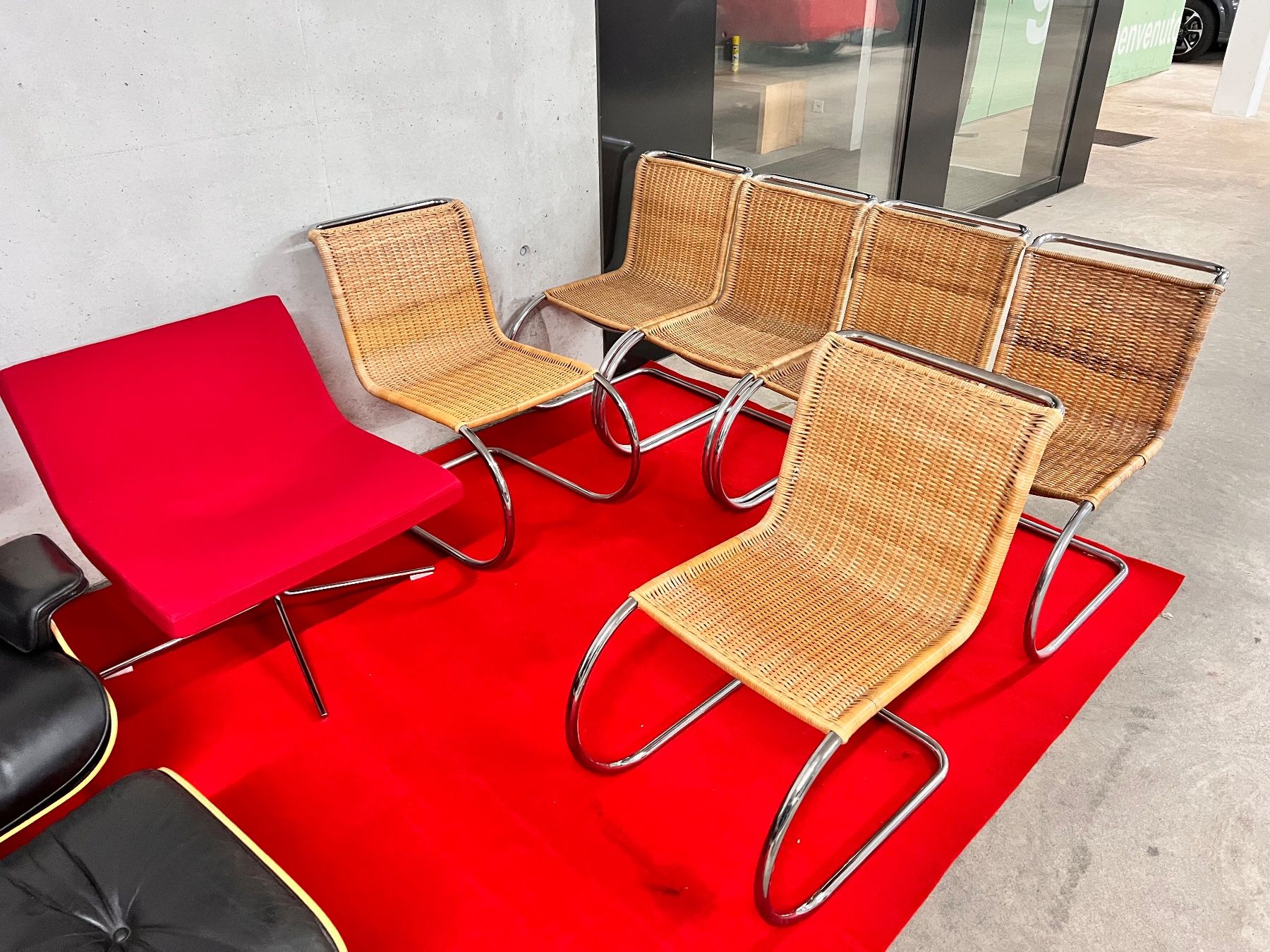 Eames Chaises: DESIGN-KONVOLUT - EAMES- MIES V. D. ROHE - OFFECT - GIROFLEX – D'occasion à Ermatingen par DEESSEM 3