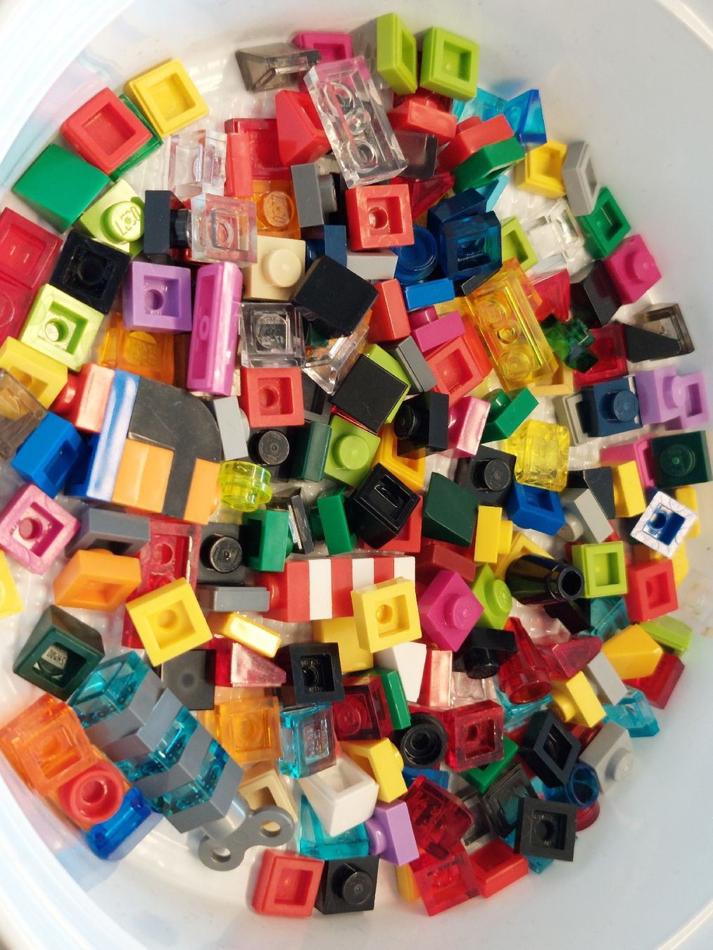 Lego Spielzeuge: Lego Kleinteile  – Gebraucht aus Zetzwil von sti_x9xf
