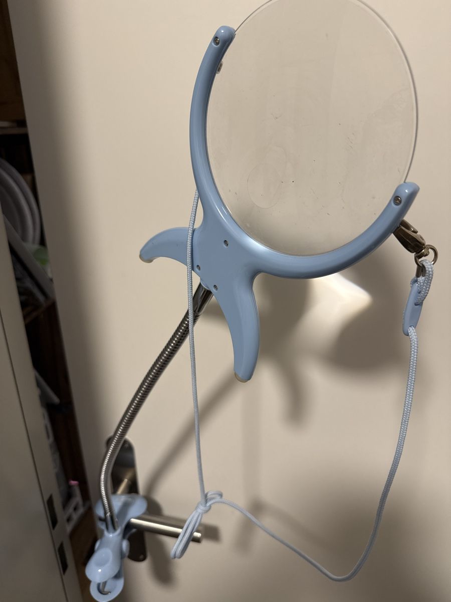 Altro per Ottica: Vintage Lupe / Leselupe mit flexiblem Arm – Usato da Amriswil venduto da used2use 3