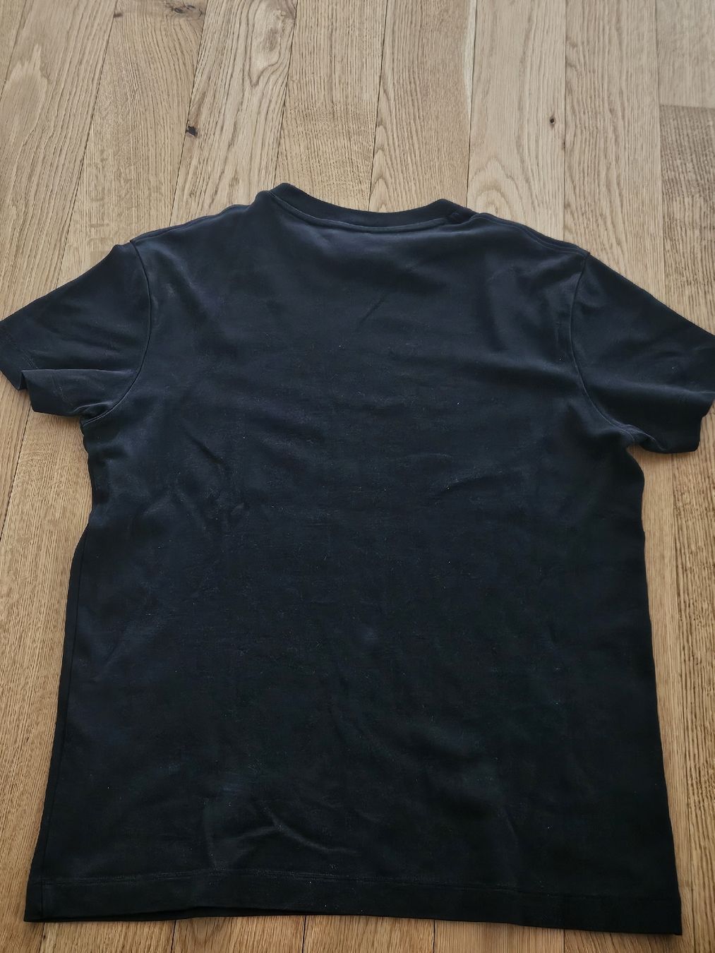 Massimo Dutti T-shirt: Massimo Dutti T-Shirt basic - black - Grösse S – Usato da Jona venduto da Pasch95 4