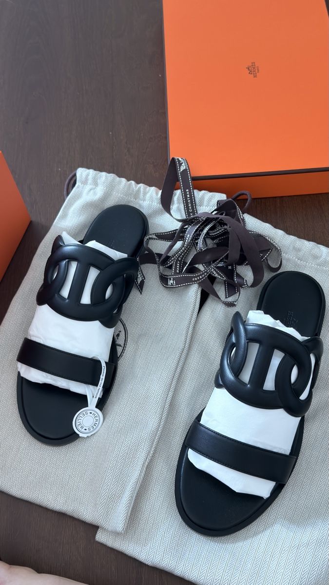 Scarpe da donna: Hermès sandals Lagune black NEW size 39 – Nuovo e nell'imballaggio originale da Zürich venduto da ilo_ckh7 2