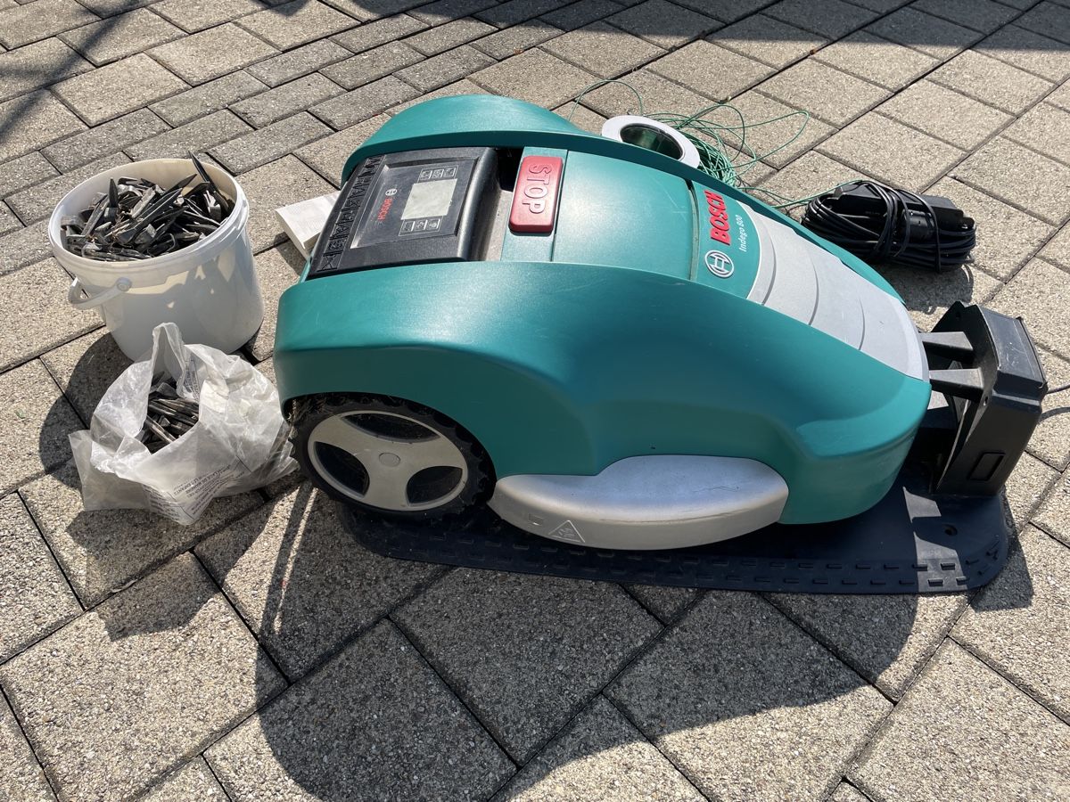 Bosch Tagliaerba: Bosch Indego 1200 Connect Mähroboter – Difettoso da Lengnau AG venduto da Sayuri5 2