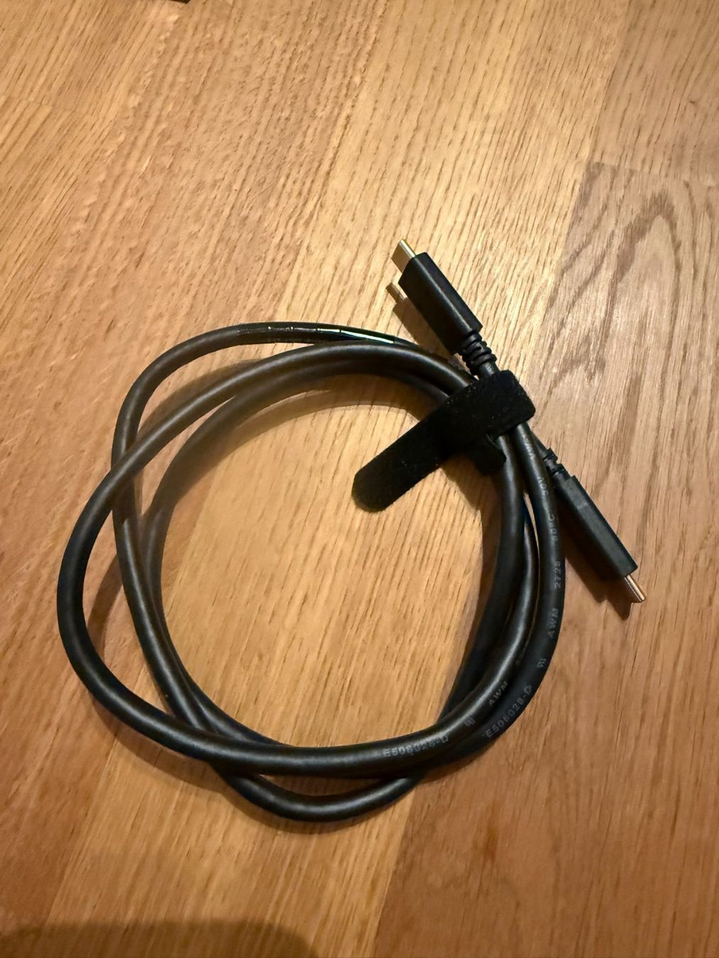 Câbles: USB-C Kabel 1m – D'occasion à Wettingen par myworldsking