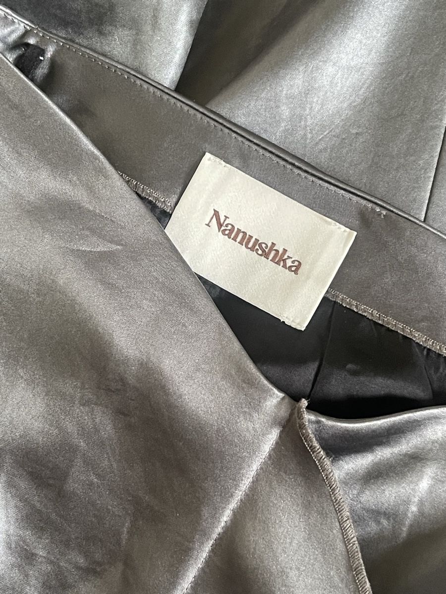 Jupes: NANUSHKA Satin Jupe – Neuf (Voir description) à Seon par anjanr 2