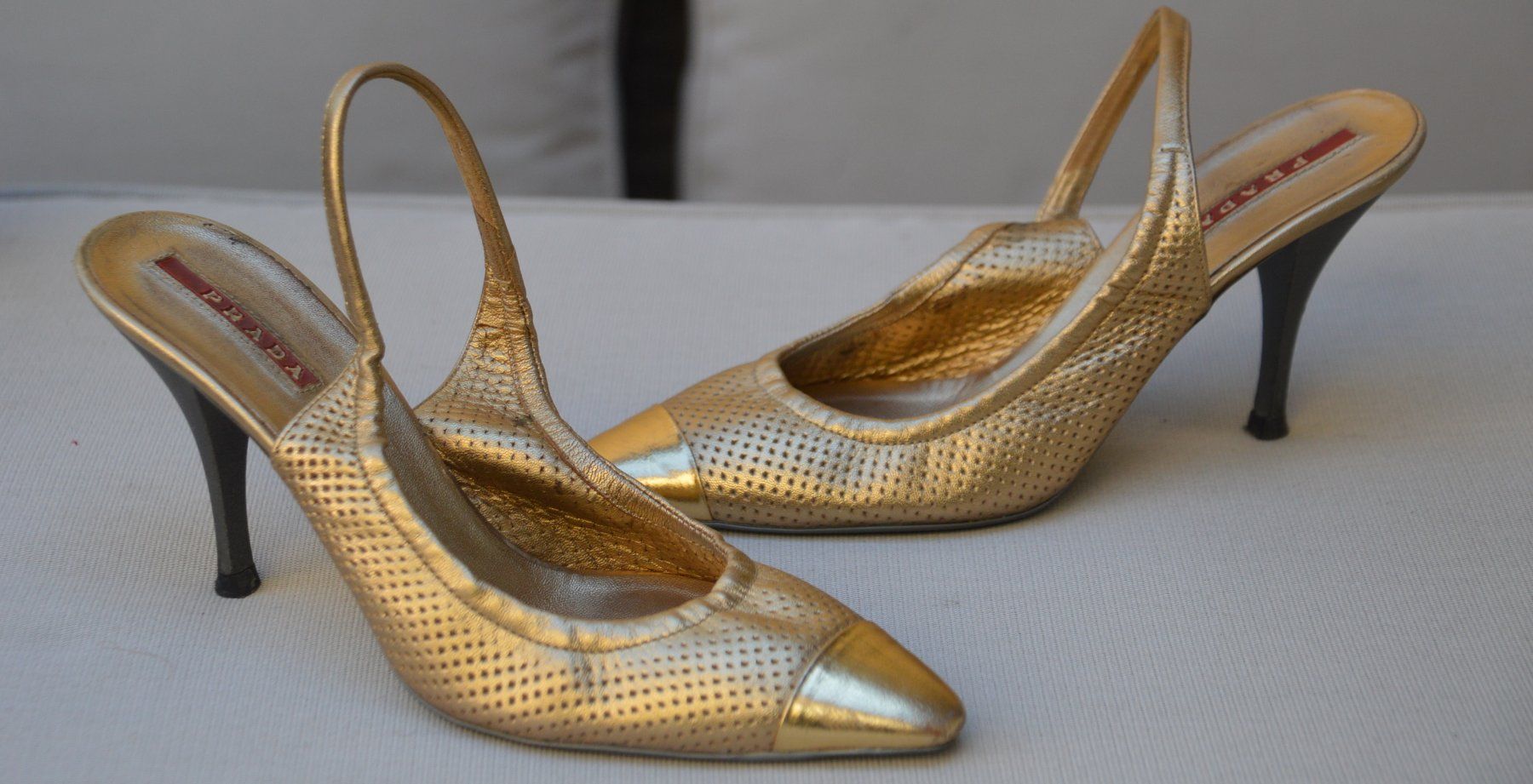 Prada Scarpe da donna: Pumps Prada .36,5 Vintage – Usato da Collonges venduto da arashee 5
