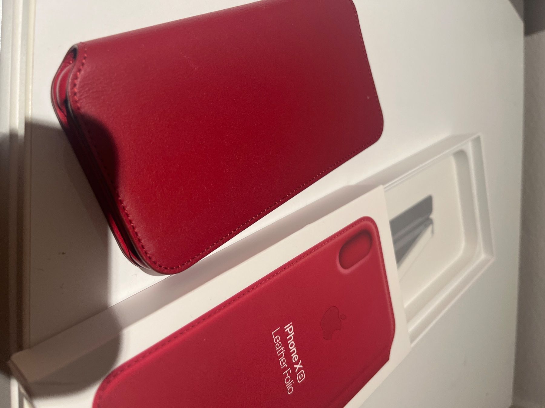 Apple Coques & Protection écran: iPhone X Lederhülle mit Verpackung – D'occasion à Luzern par HBDH_2019 1
