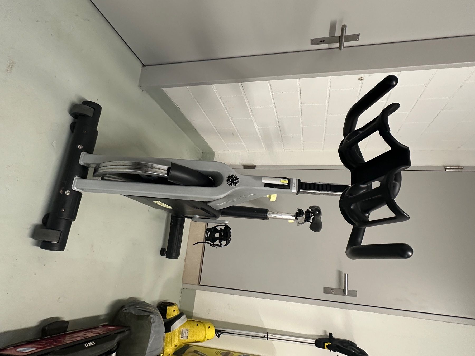 Technogym Hometrainer: Technogym Group Cycle – Gebraucht aus Zug von izzi03