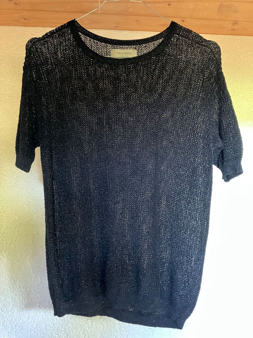Falconeri Top: Falconeri - pull manches courtes noir effet métallisé – Usato da Vich venduto da SophieCo