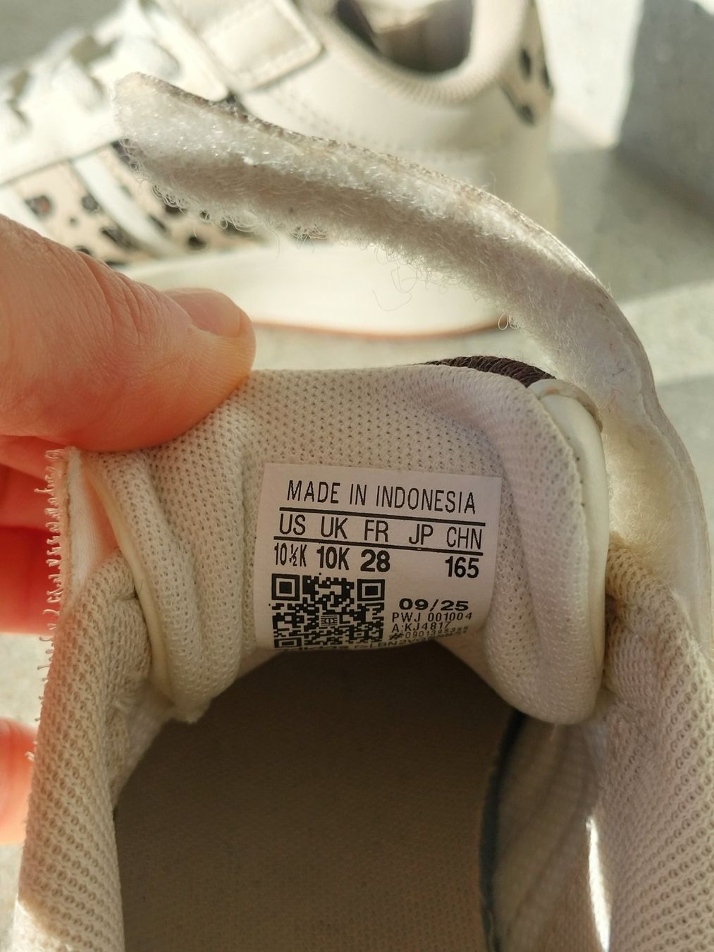 Adidas Scarpe per ragazze: Baskets adidas, 28, état neuf – Usato da Hauteville venduto da mhk_ck5h 4