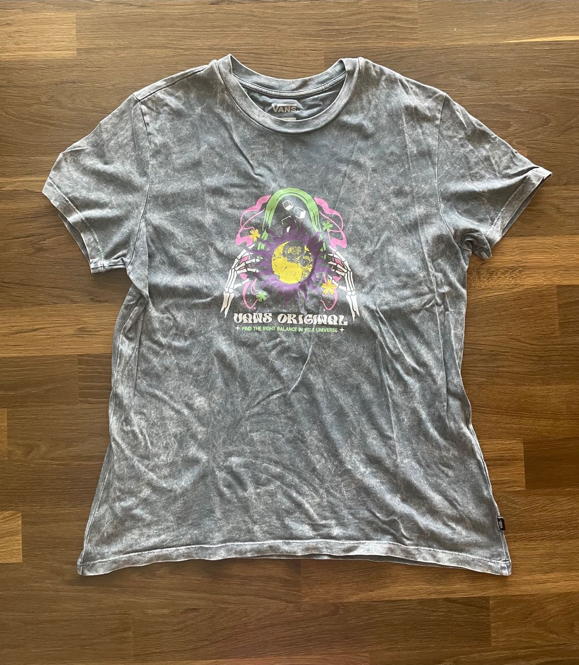 Vans T-shirt: T-Shirt Vans – Usato da Olten venduto da B3ren