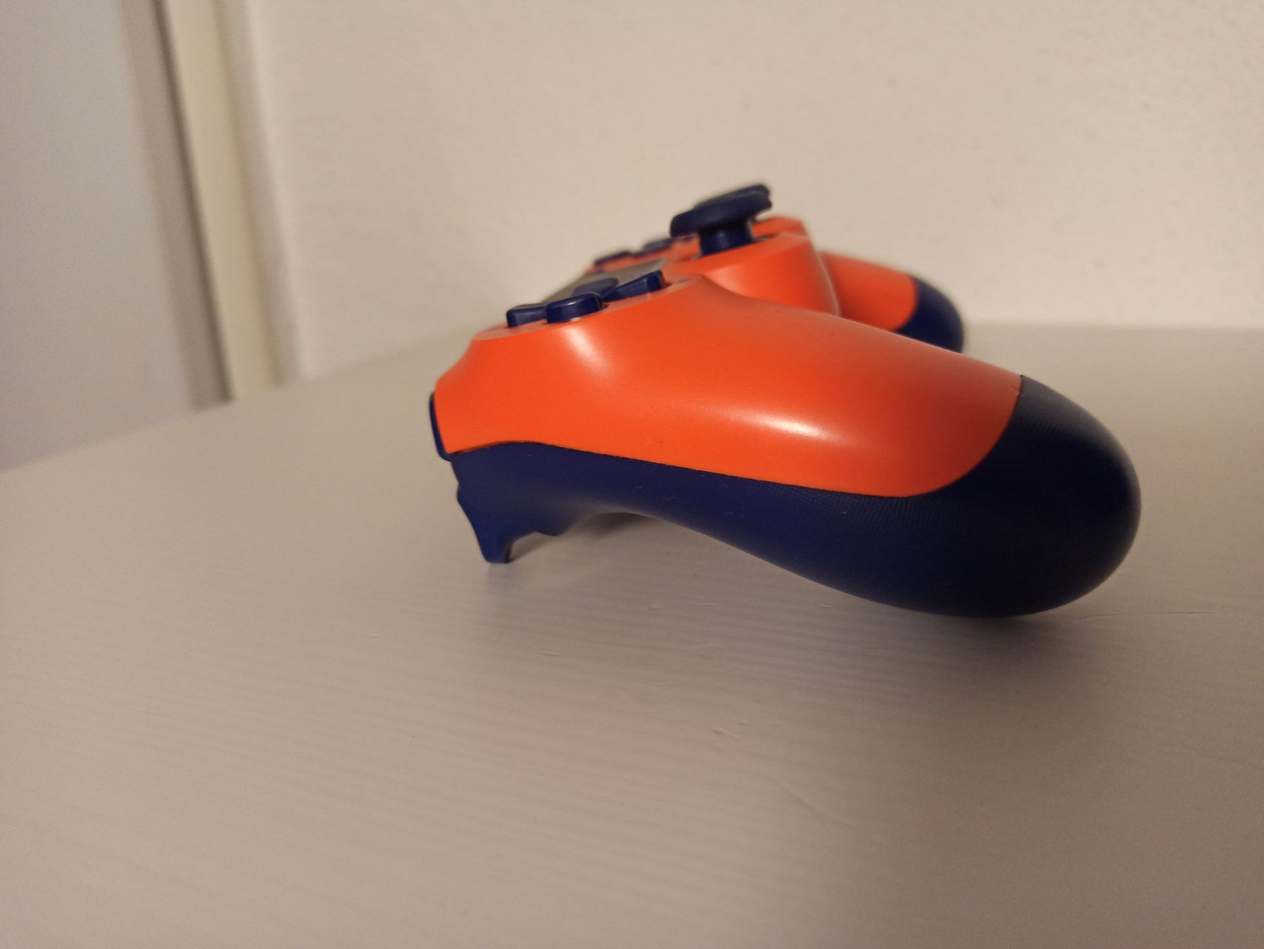 Controller: Original Controller Sony PS4 DualShock 4 Sunset Orange V2 – Usato da Oberweningen venduto da mar_87mx 5