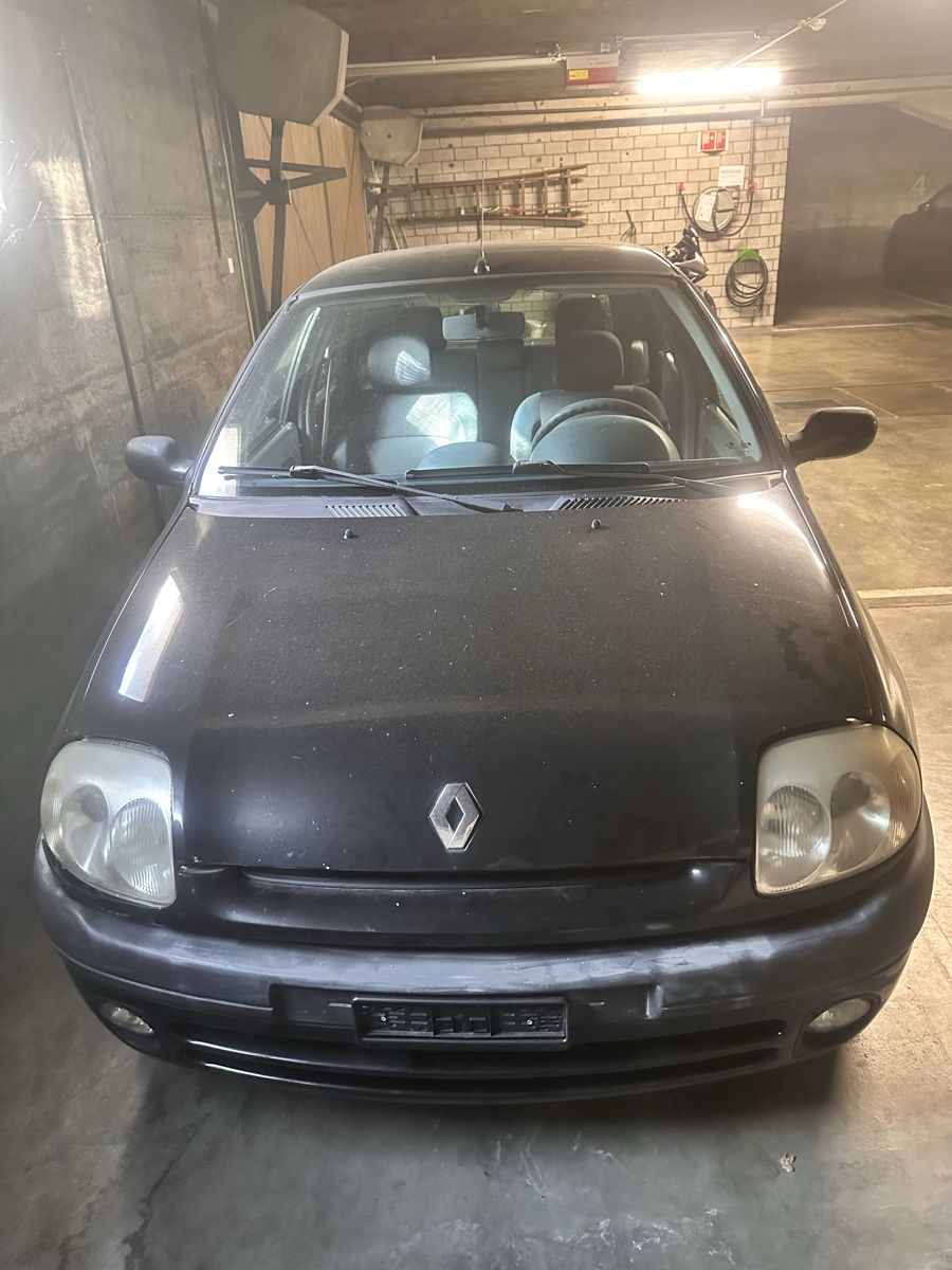 Renault Autos: Renault Clio 1.2 16V – Défectueux à Herzogenbuchsee par dominik100 1