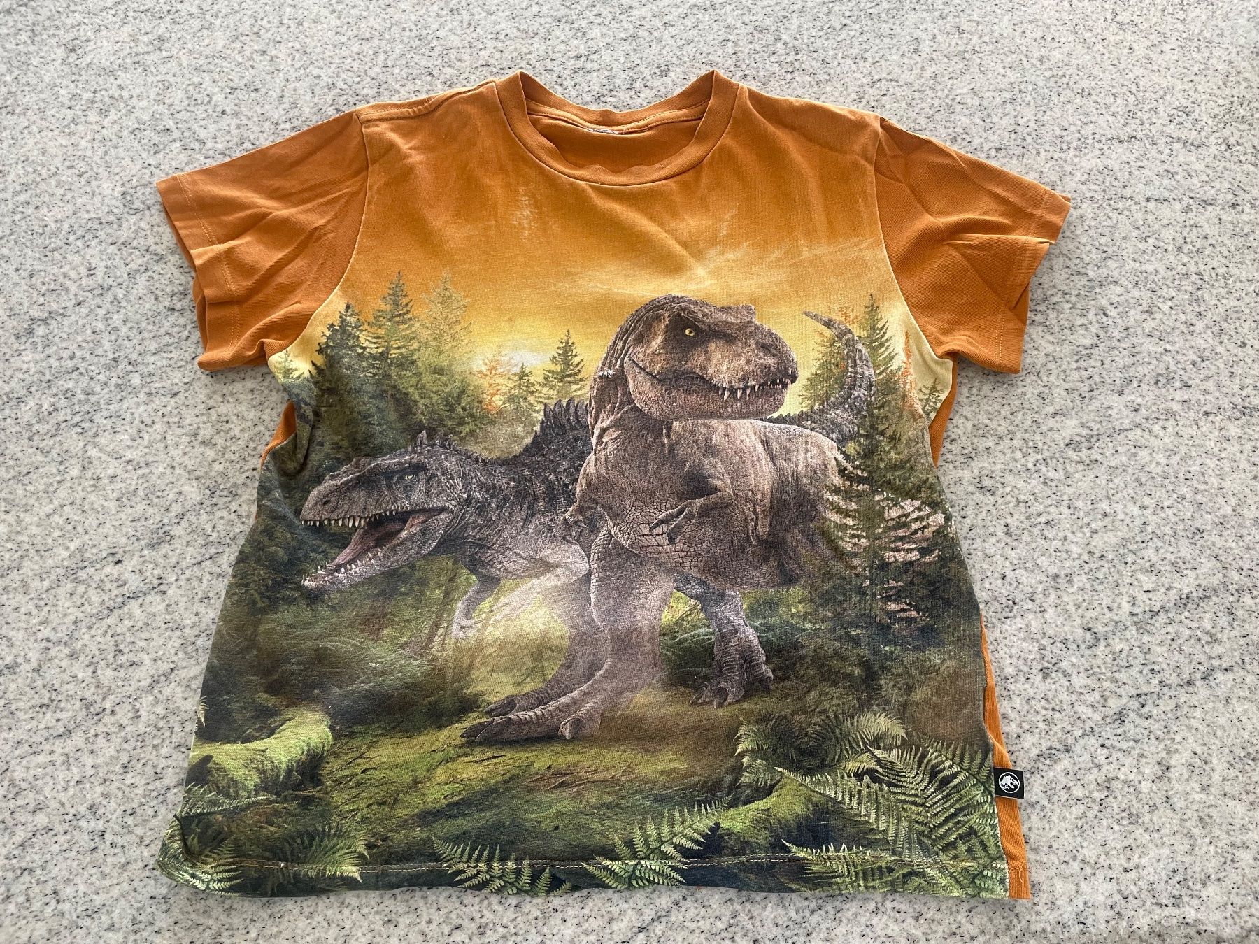 Molo T-shirt: T-Shirt von MOLO – Usato da Neuwilen venduto da bobbel01