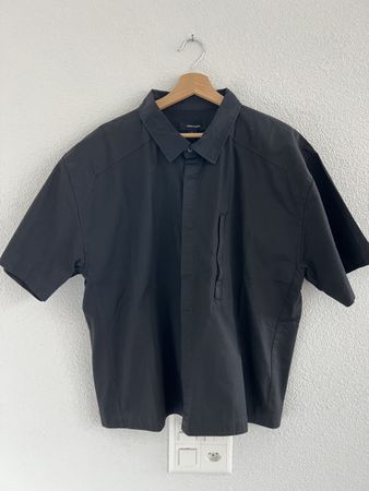 ENTIRE STUDIOS 01 Shirt Pollution