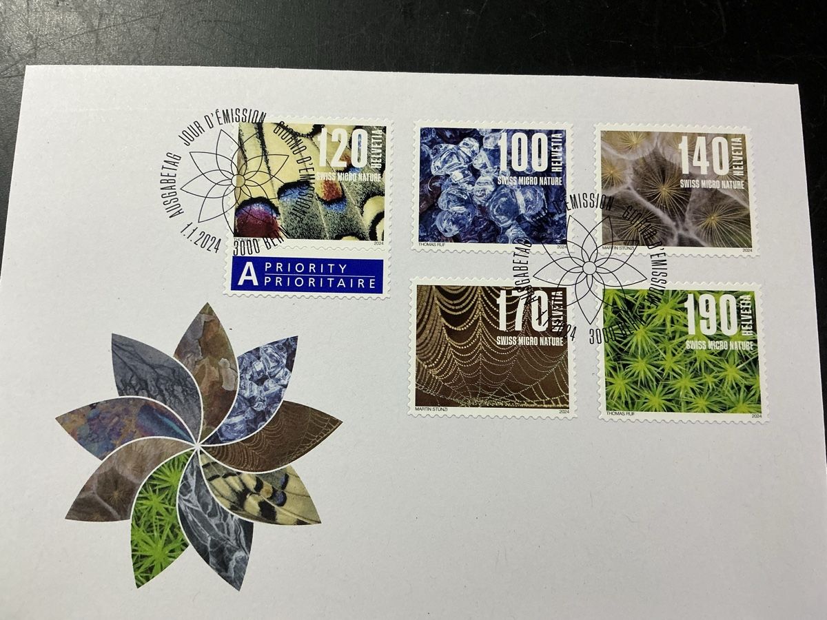 Tutti i francobolli: Briefmarken "Swiss Micro Nature" Ersttag 1.1.2024 – Usato da Hedingen venduto da Juniswiss