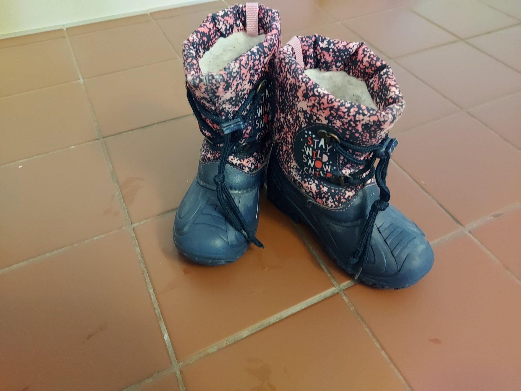 Chaussures filles: Winterstifell – D'occasion à Glattpark(Opfikon) par Uthyla 1