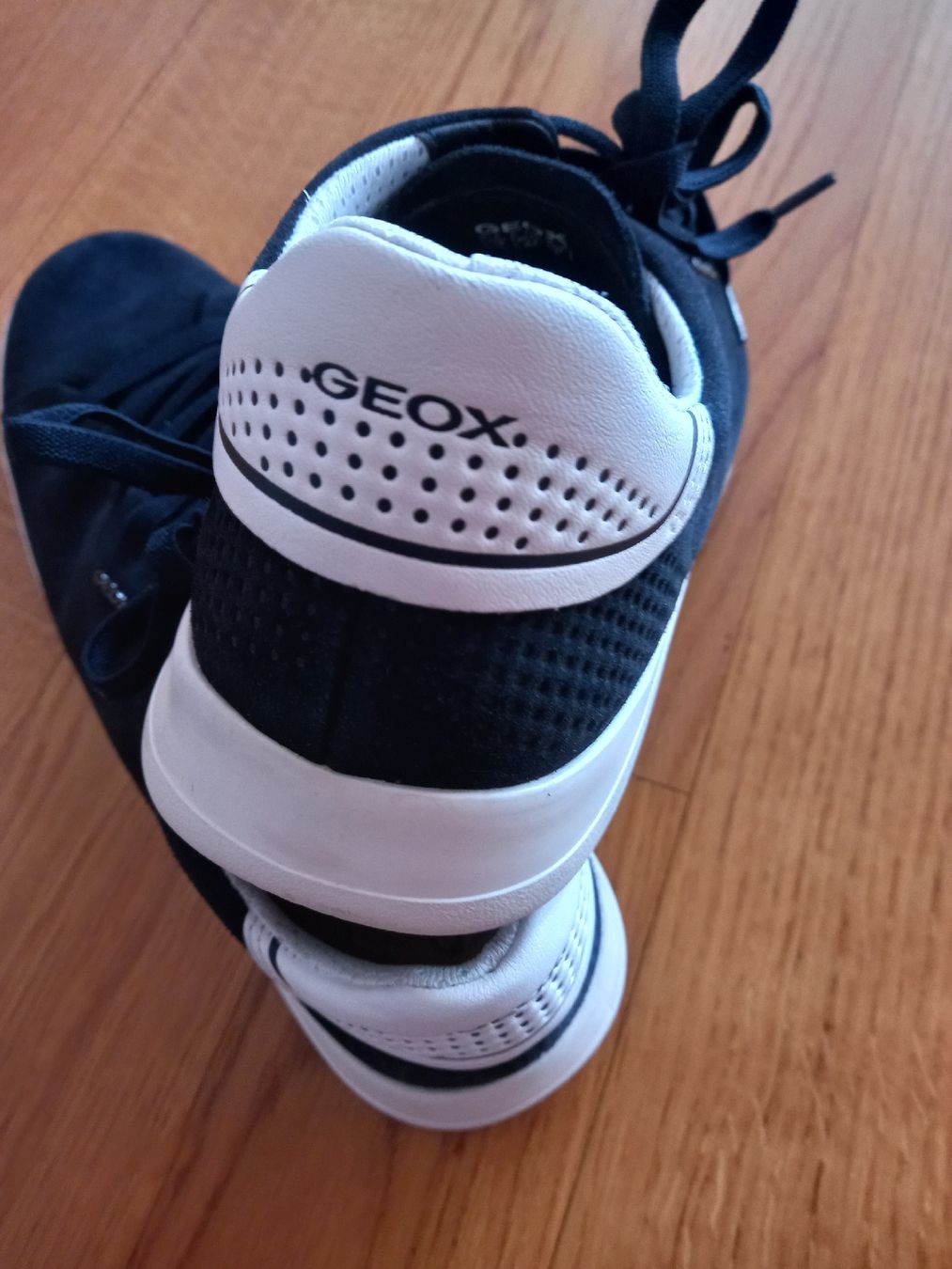 Geox Scarpe da uomo: Geox Respira Schuhe Grösse 42 – Nuovo (secondo la descrizione) da Sirnach venduto da agm_mv57