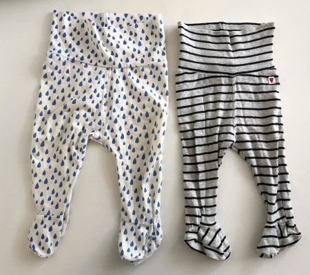 2 Füsschenhosen für Babys, Grösse 56