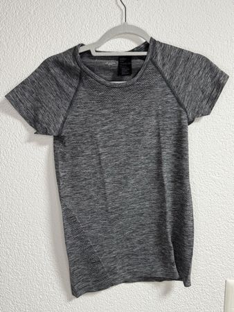 H&M Sport T-Shirt Grau Meliert Gr. M