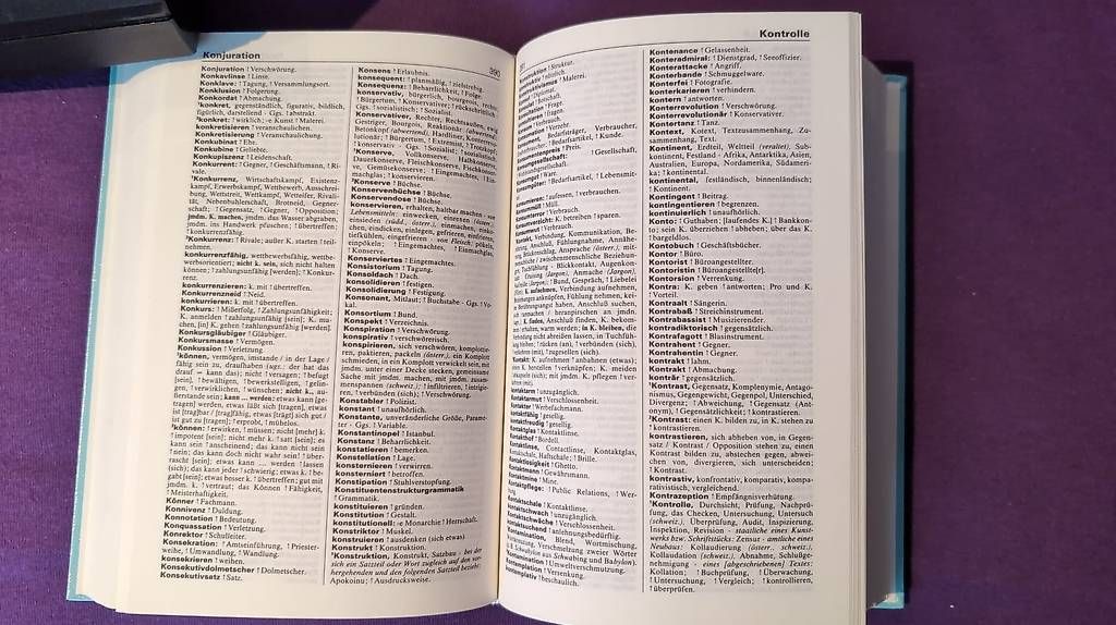Livres: Duden Nr. 8 – D'occasion à Birmenstorf AG par R_C_B 2