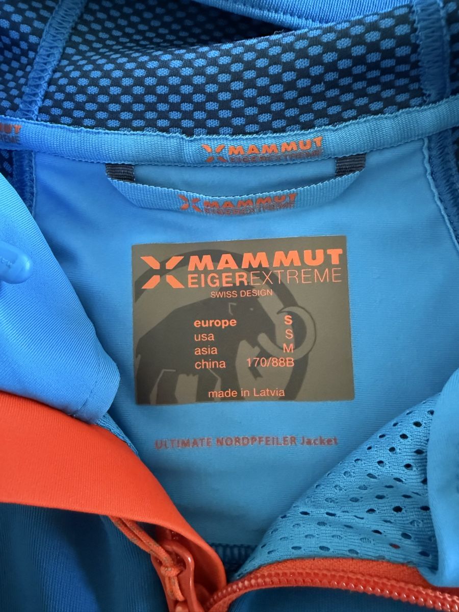 Mammut Jacken: Mammut Jacke – Gebraucht aus Willerzell von redcelicadragon 3