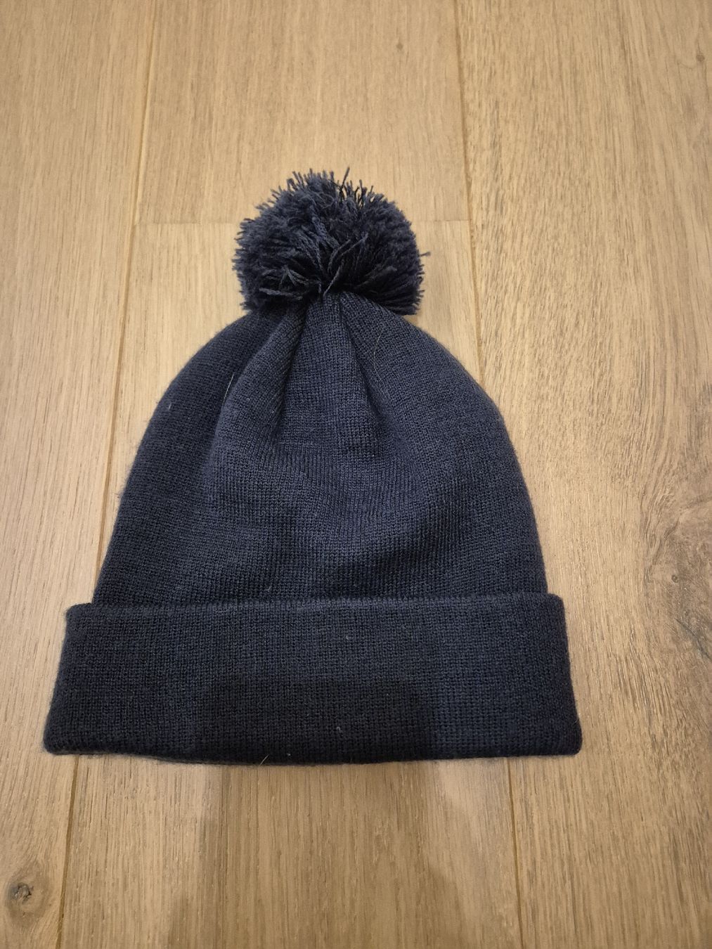 Ellesse Copricapi, berretti & cappellini: Wintermütze ellesse, dunkelblau, Bommel – Usato da Känerkinden venduto da melbaumg 1