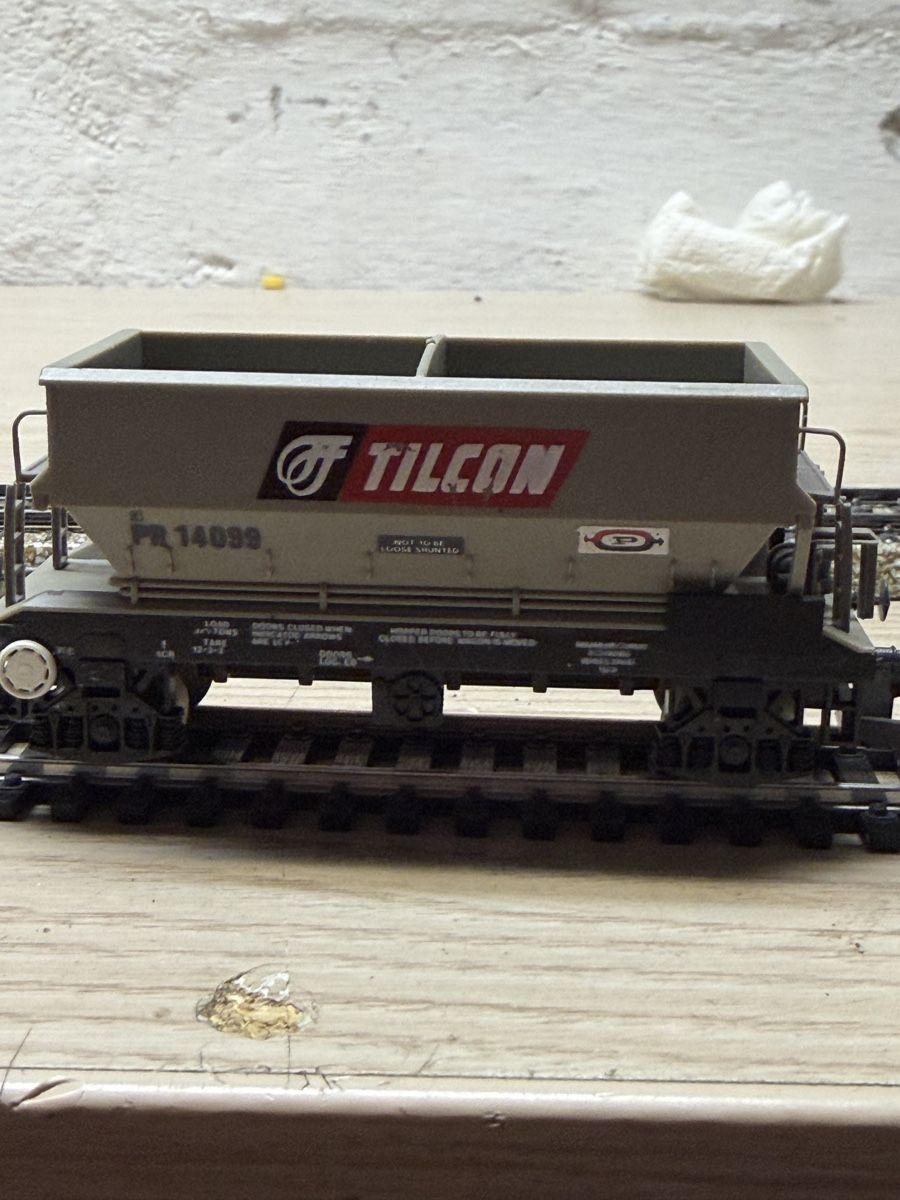 Lima Modellini di ferrovie: Lima Güterwagen HO – Usato da Herzogenbuchsee venduto da ioa_zcm6 2