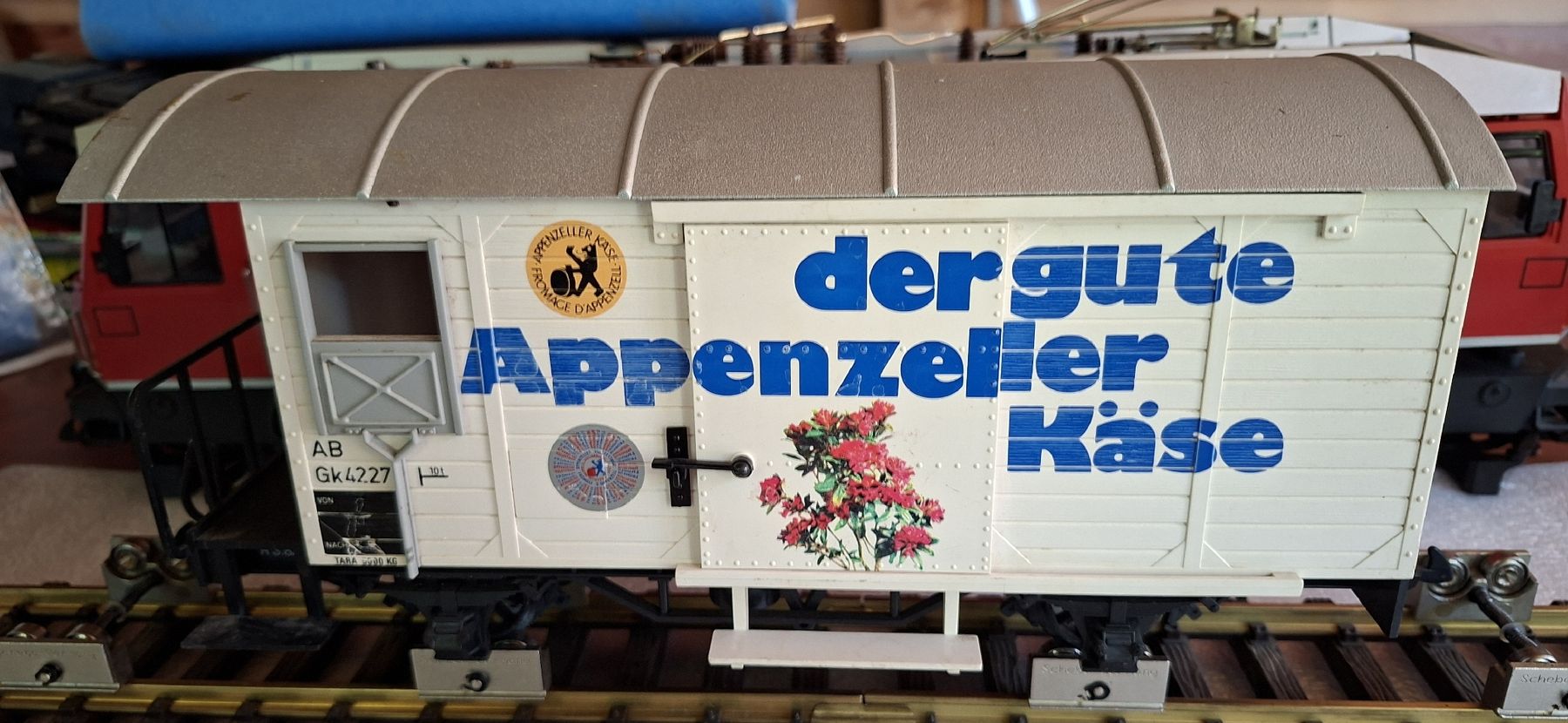 LGB Modellini di ferrovie: LGB Güterwagen Appenzeller Käse  – Usato da Münsingen venduto da wd65
