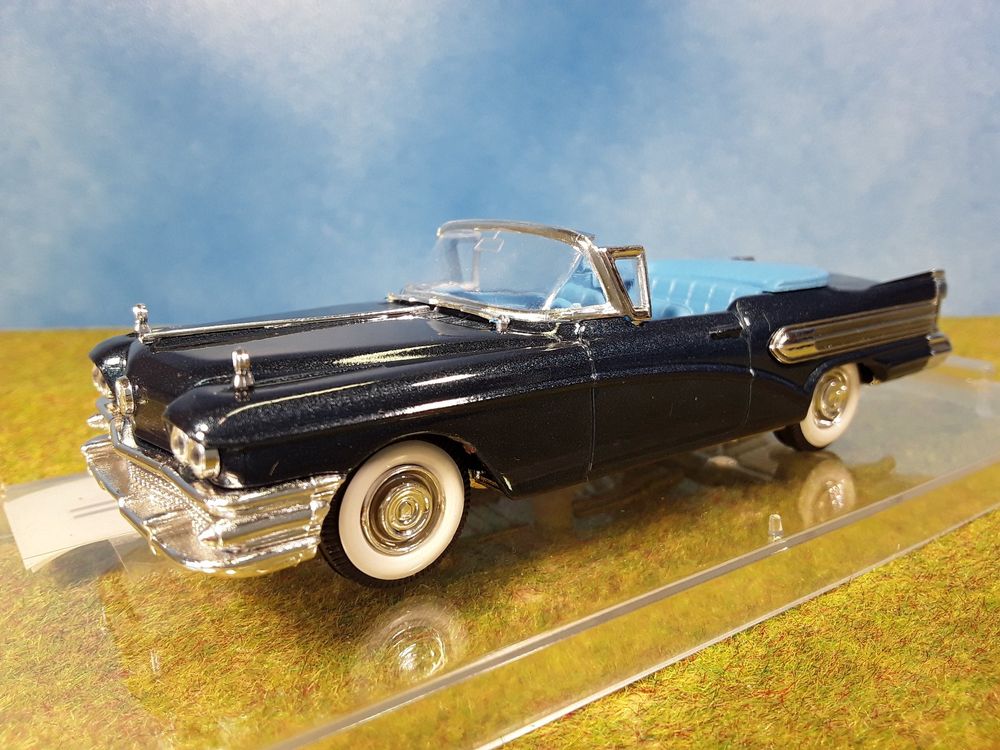 Vitesse 1/43 - Buick Special Cabriolet 1958 Orange - Occasion