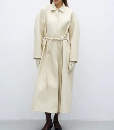 DIANA MILKANOVA Oversize Mantel in Buttergelb Gr. M (20114)