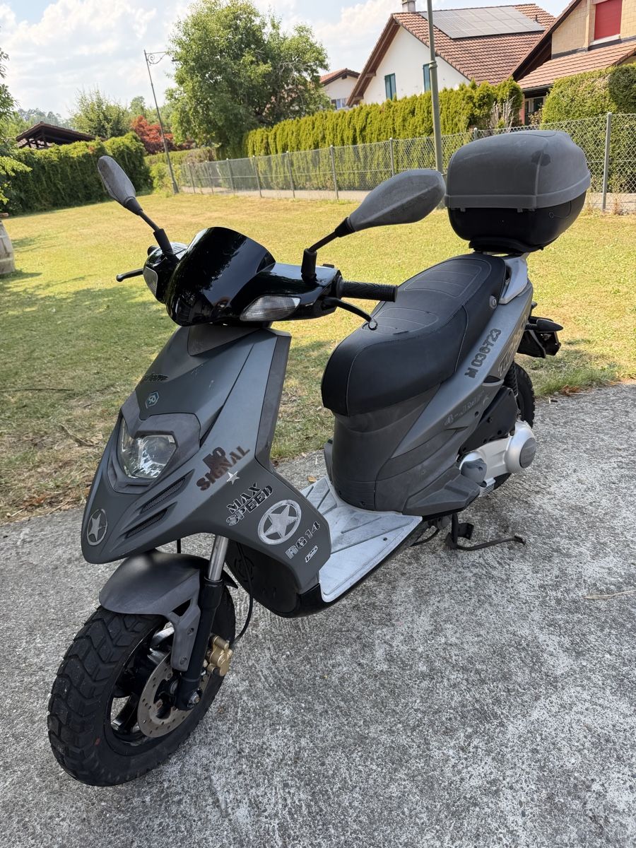 Piaggio Scooter: Piaggio Typhoon 125 / 10’200 / 2013 – Usato da Courtételle venduto da claude41 6