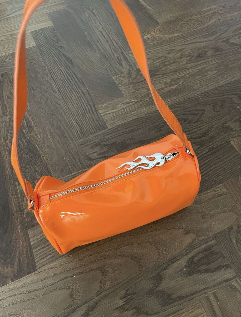 Borse da donna: Bershka Tasche Orange – Nuovo (secondo la descrizione) da Dübendorf venduto da mim_mj8k 1