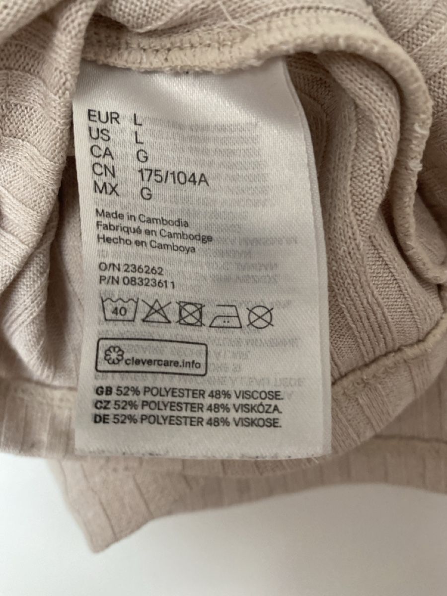 H&M T-Shirts: Damen Rippen Top beige Grösse L – Gebraucht aus Alpnach Dorf von melbb 3