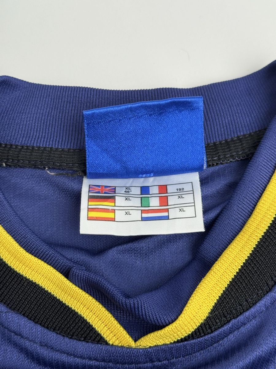 Umbro Canottiere & Pantaloni: Rc Lens 99/00 away shirt – Usato da Baden venduto da Timelessthreads 7