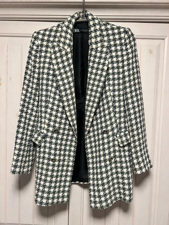 Zara Blazer (dicker Stoff)