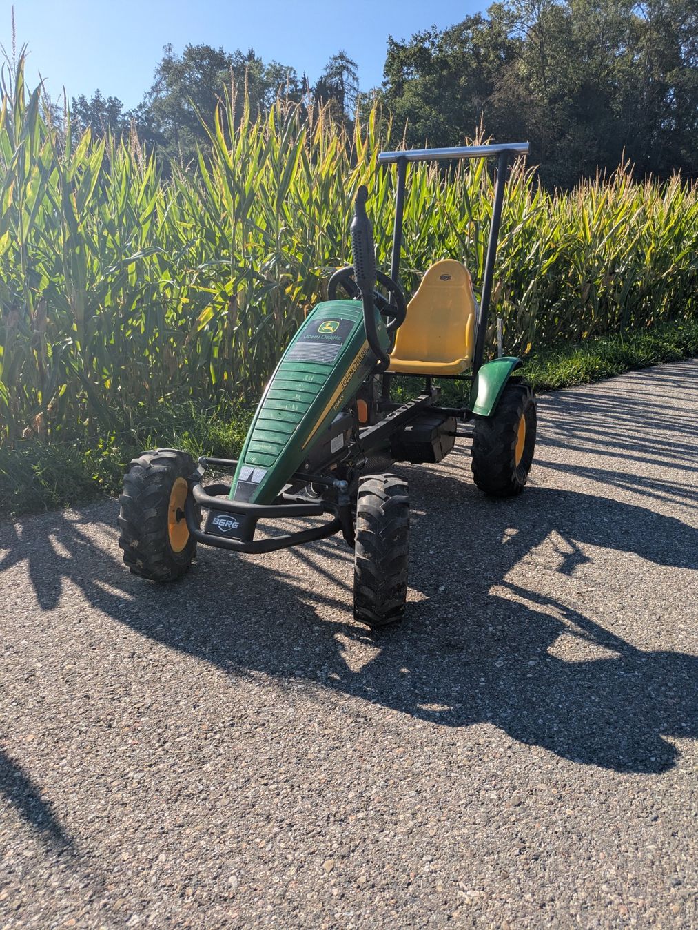 John Deere Fahrzeuge für Kinder: Berg E-Gokart mit Anhänger – Gebraucht aus Affoltern am Albis von Wisel80