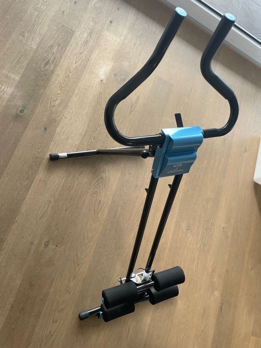 Vélos d'appartement: Trainer für Bauchmuskeln – D'occasion à Belp par dan_dj9r