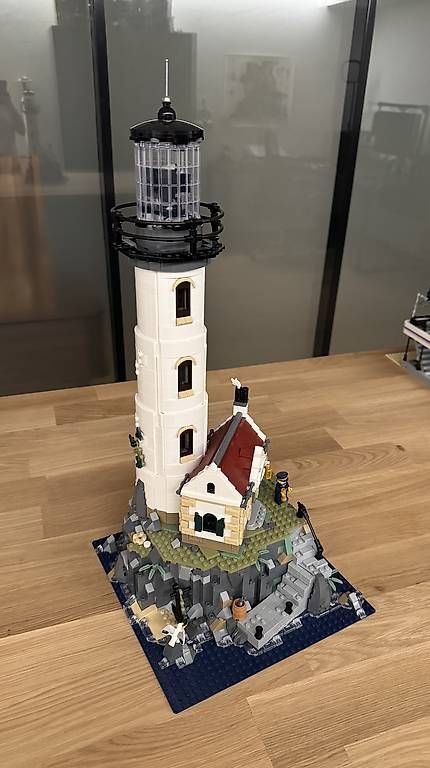 Baukästen: Lego motorisierter Leuchtturm – Gebraucht aus Solothurn von Juliasju 1