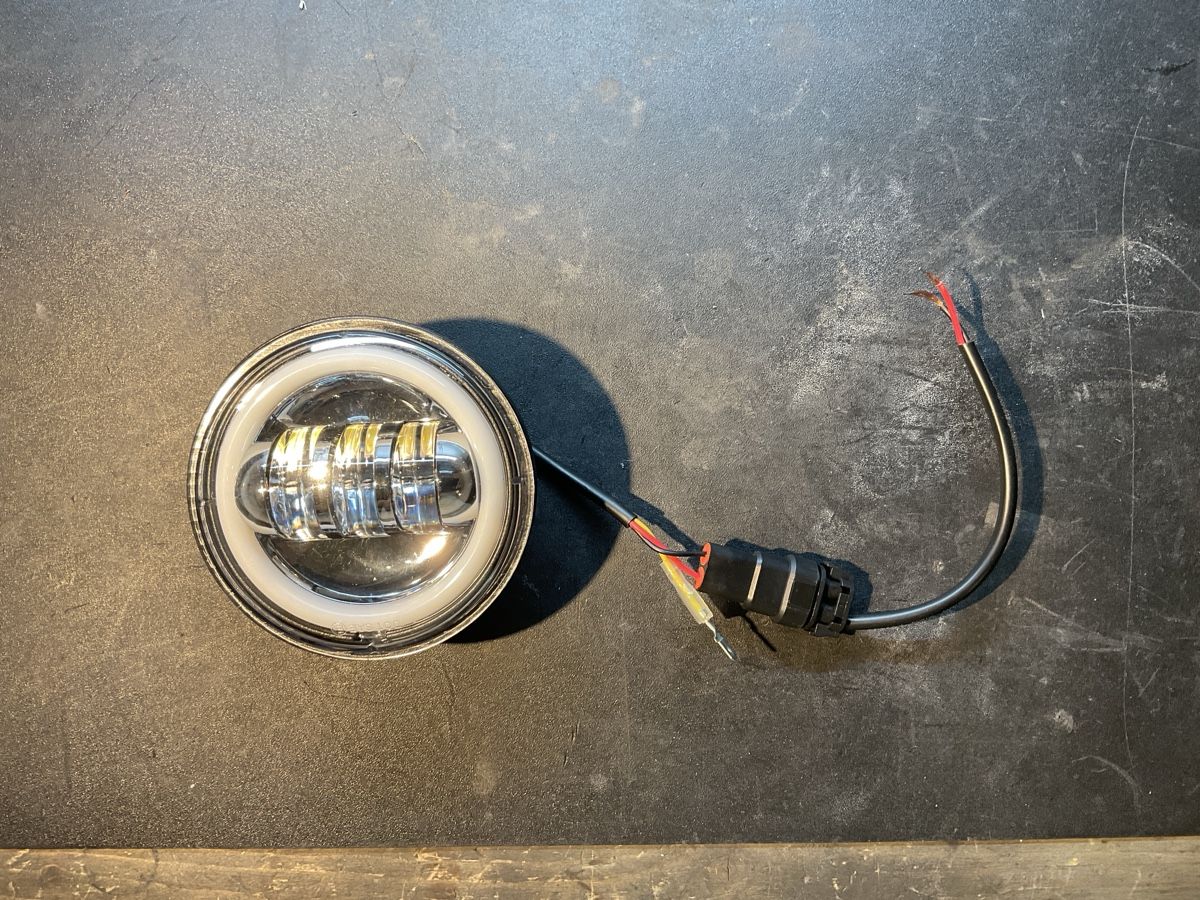 Fari: LED Scheinwerfer 12V (112 x 65 mm) #2 – Nuovo (secondo la descrizione) da Mellingen venduto da Gliblawyer