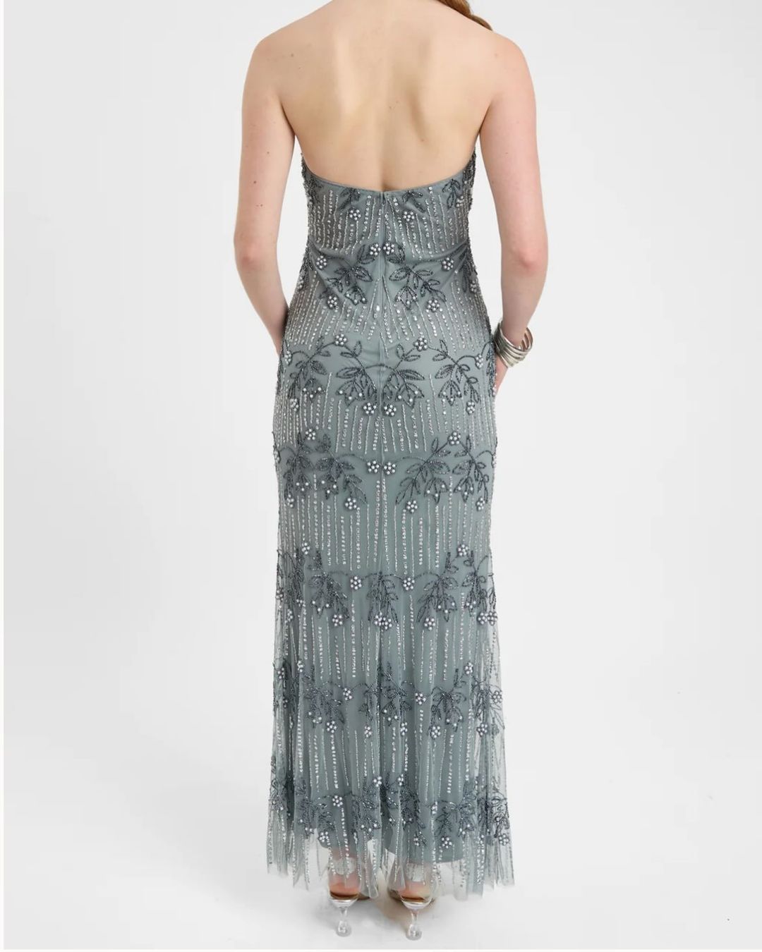 Robes: Embellished Sequin maxi halter dress – D'occasion à Genève par toandfrom 5