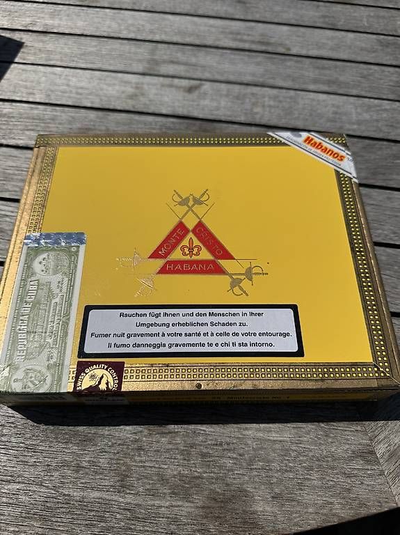 Zigarren: Montecristo No. 1 Zigarren Cuba – Gebraucht aus kreuzlingen von hel_v9zj 3