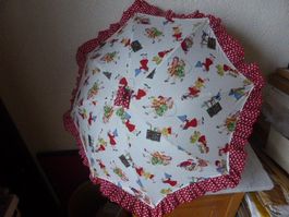 Kinder Sonnenschirm mit hübschem Vintage Muster