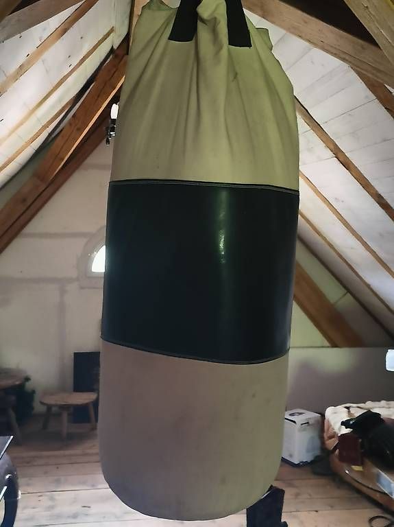 Sacchi da boxe: Boxsack – Usato da Schaffhausen venduto da Airsue 1