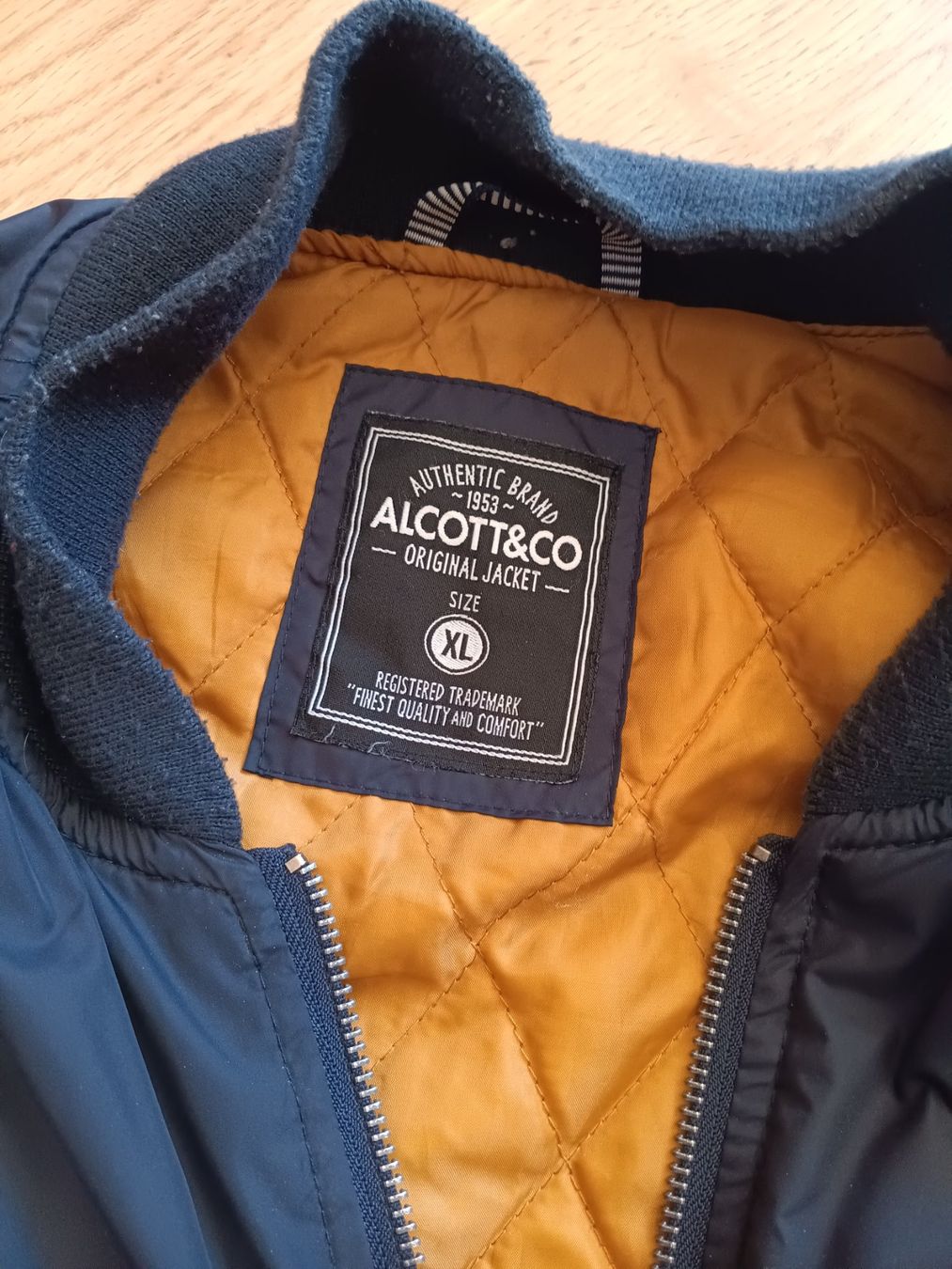 Giacche: Blouson Bomber Alcott – Usato da Neuchâtel venduto da den_7x9p 2