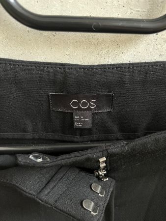 COS Hose schwarz