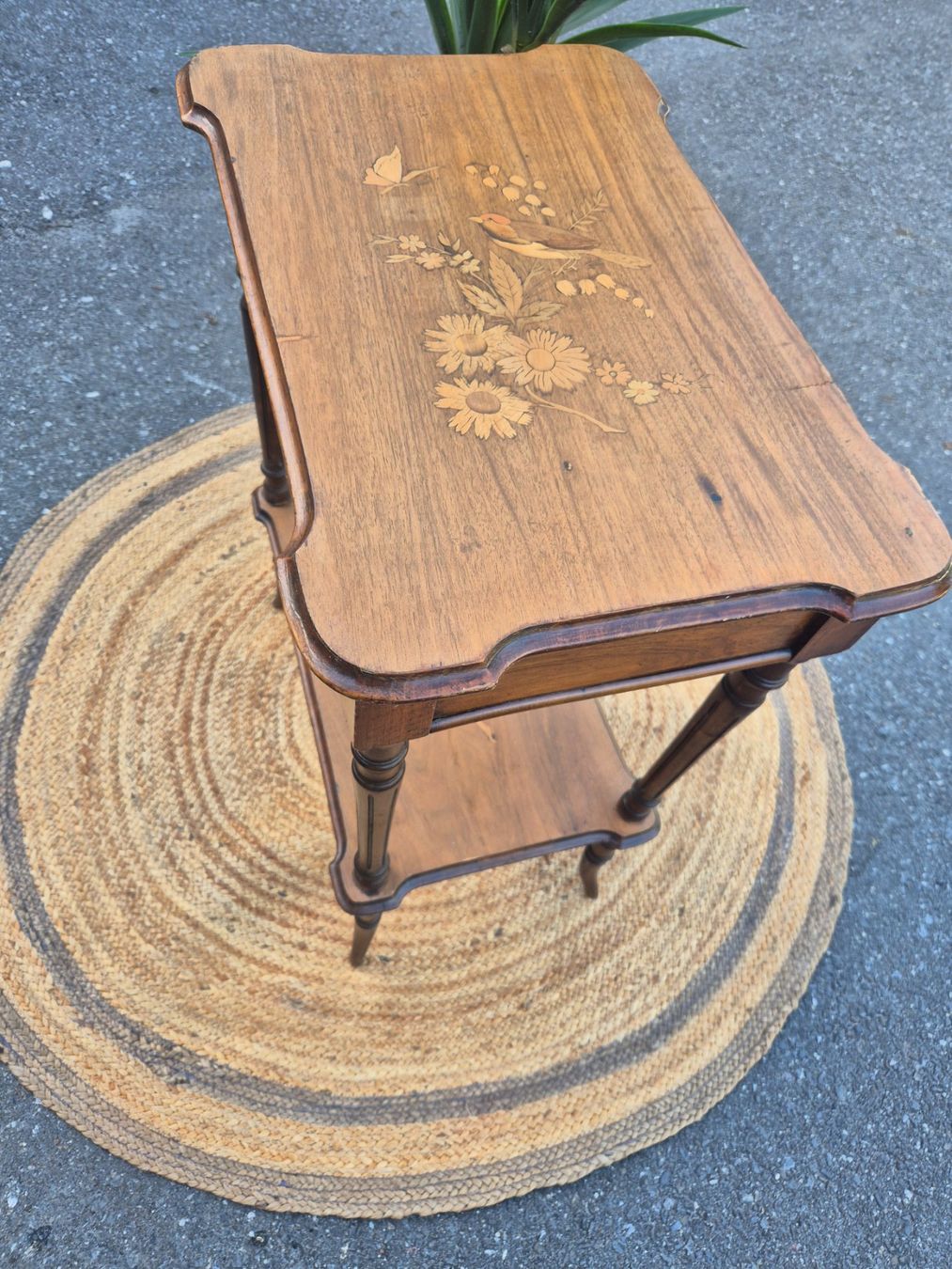 Tavoli: Petit meuble ancien marqueté – Usato da Fully venduto da tameab 1