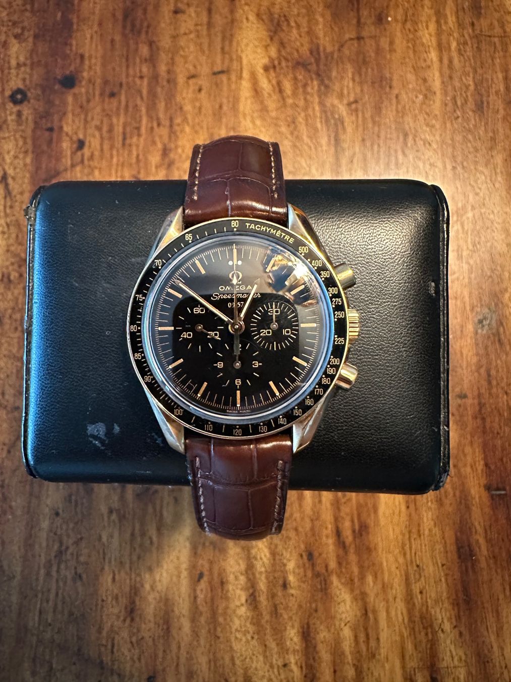Omega Uhren: Omega Speedmaster Moonwatch 50th Anniversary Limited Edition – Gebraucht aus Kilchberg ZH von robiningo