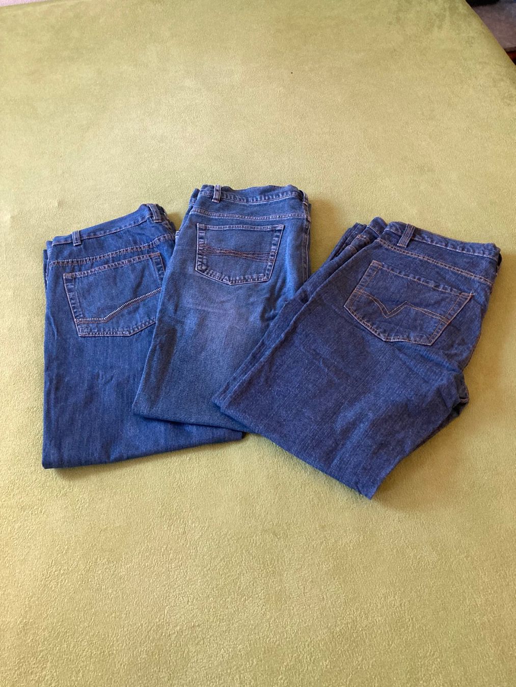 Jeans: 3 Paar Herren-Jeans – Usato da Andeer venduto da JDOGG