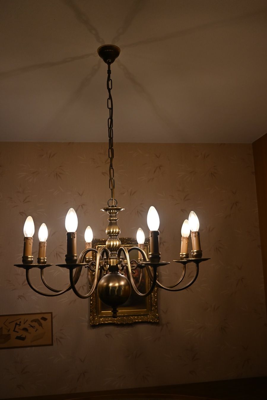 Lampade: Kronleuchter – Usato da Dietikon venduto da Bhelbling