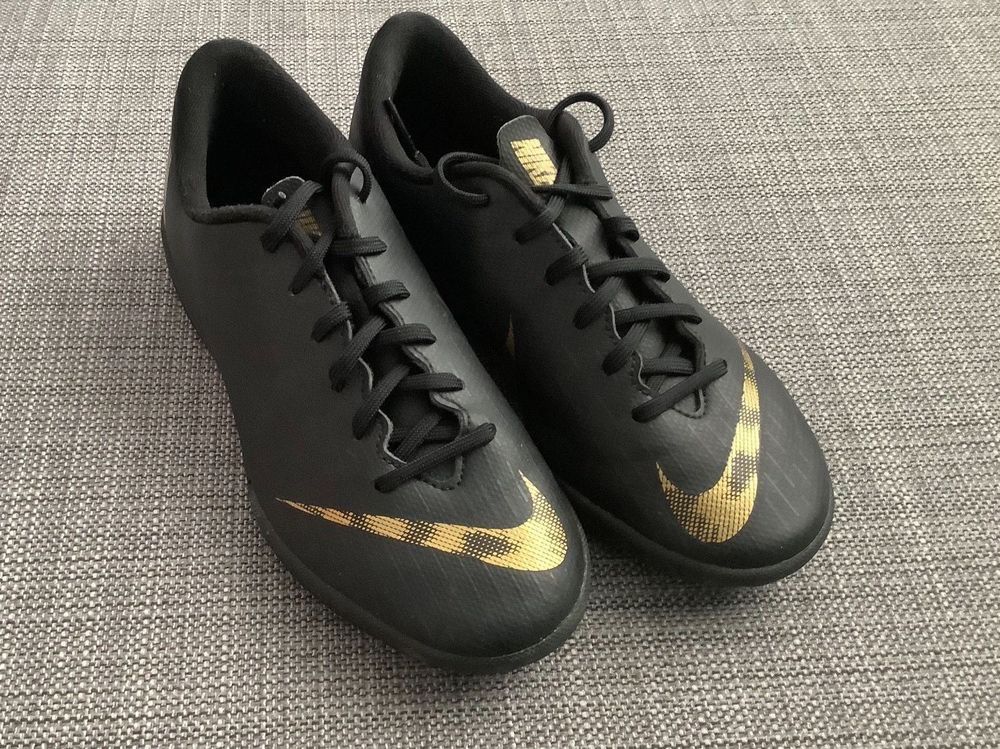 Fußballschuhe nike store schwarz gold